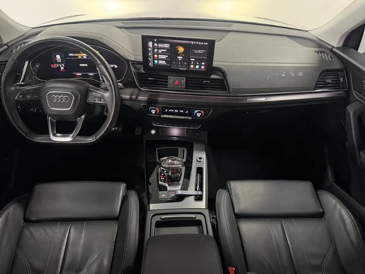 Audi Q5L 2022 40T Luxury Dynamic фото 8