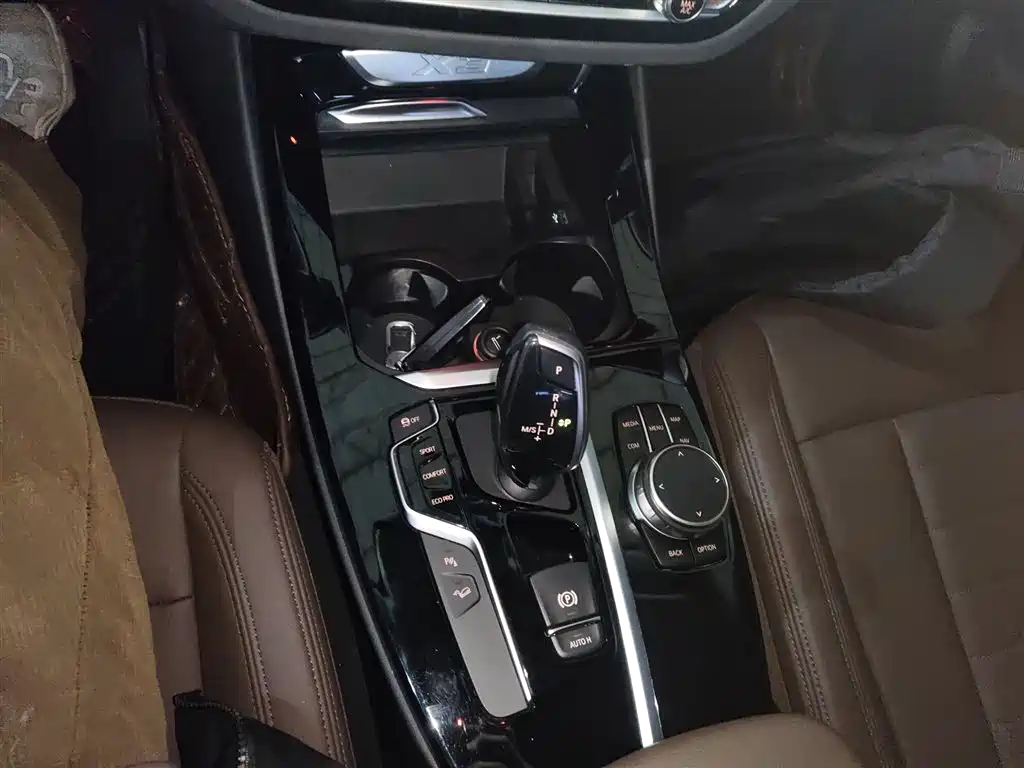 BMW X3 2018 xDrive25i Luxury Package China VI фото 14