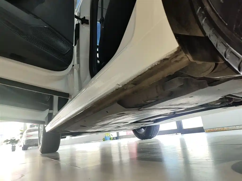 Volkswagen Lavida 2025 New Edge 1.5L Outstanding New Ease фото 22