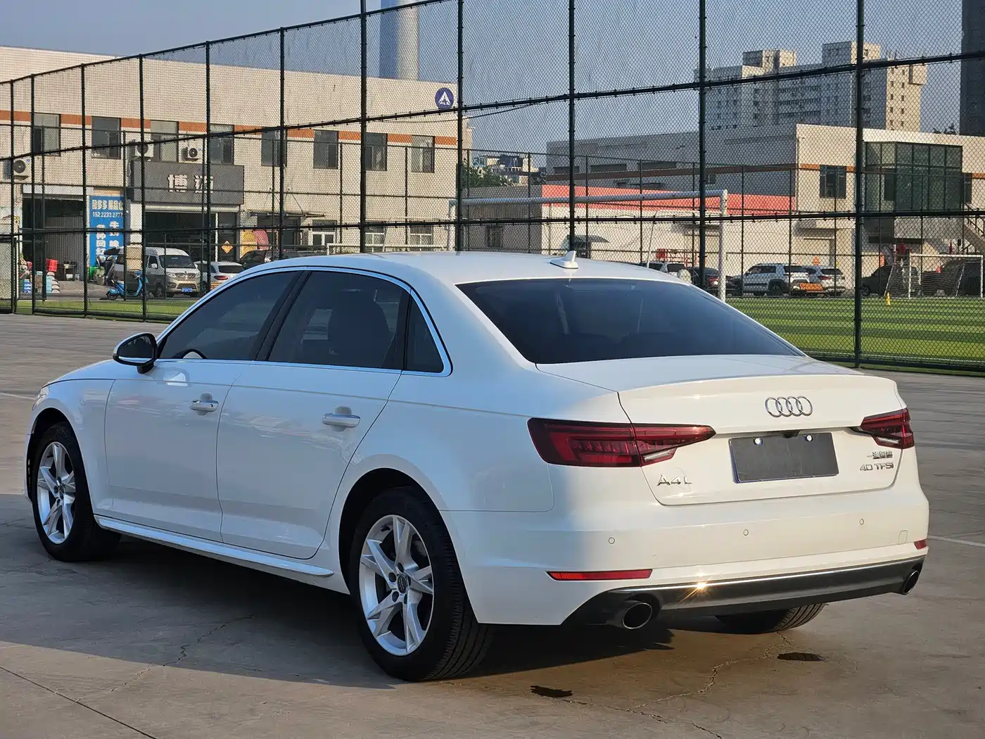 Audi A4L 2018 30th Anniversary 40 TFSI Progressive фото 4