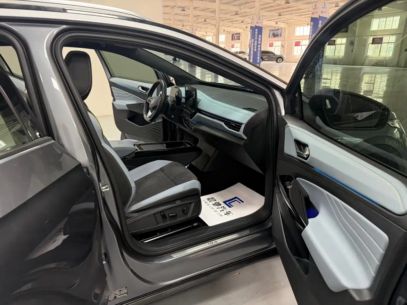 Volkswagen ID.4 X 2022 Smart Long Range Edition фото 13