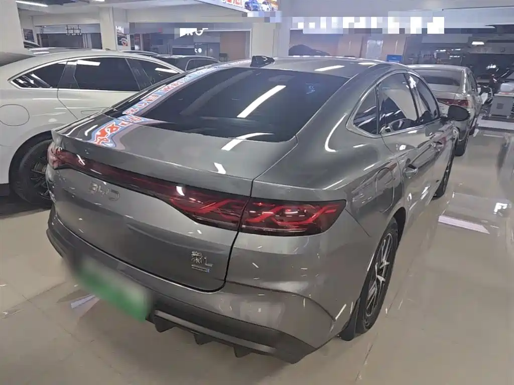 BYD Qin L 2025 DM-i Smart Drive 80KM Premium фото 7