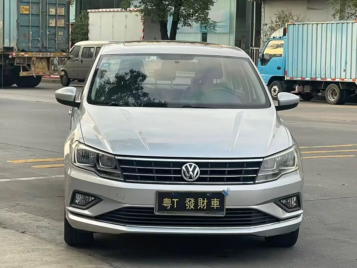 Volkswagen Jetta 2017 1.5L Automatic Comfort фото 2