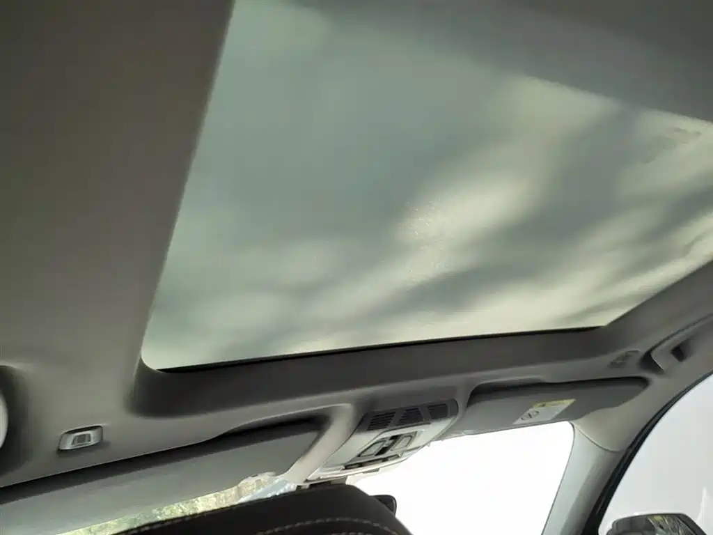 BMW X1 2022 sDrive25Li Leading фото 25
