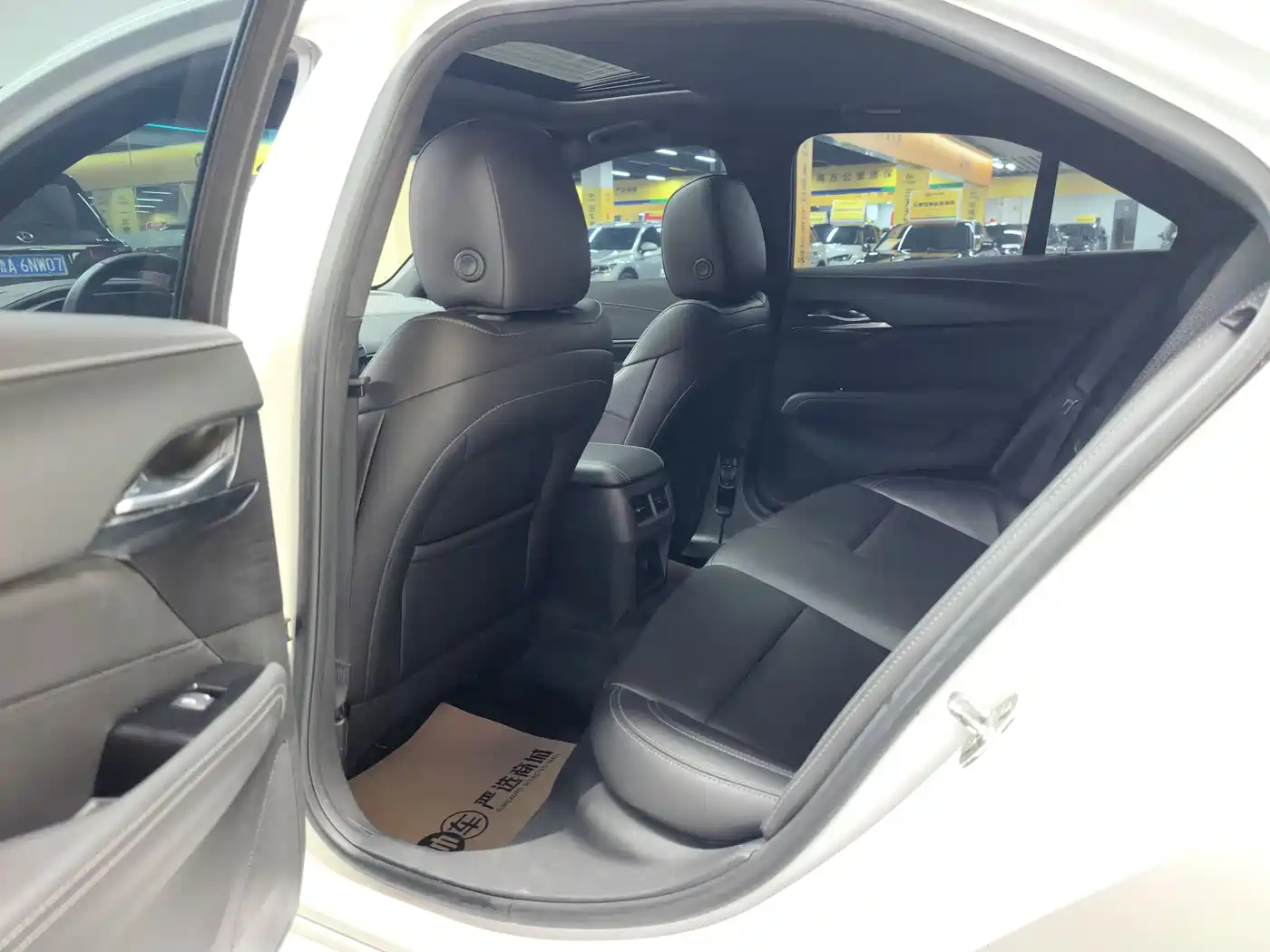 CADILLAC CT4