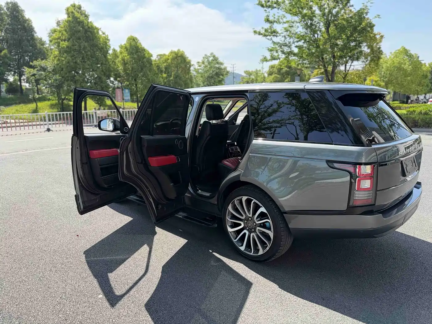 Land Rover Range Rover 2017 3.0 SC V6 Vogue фото 5