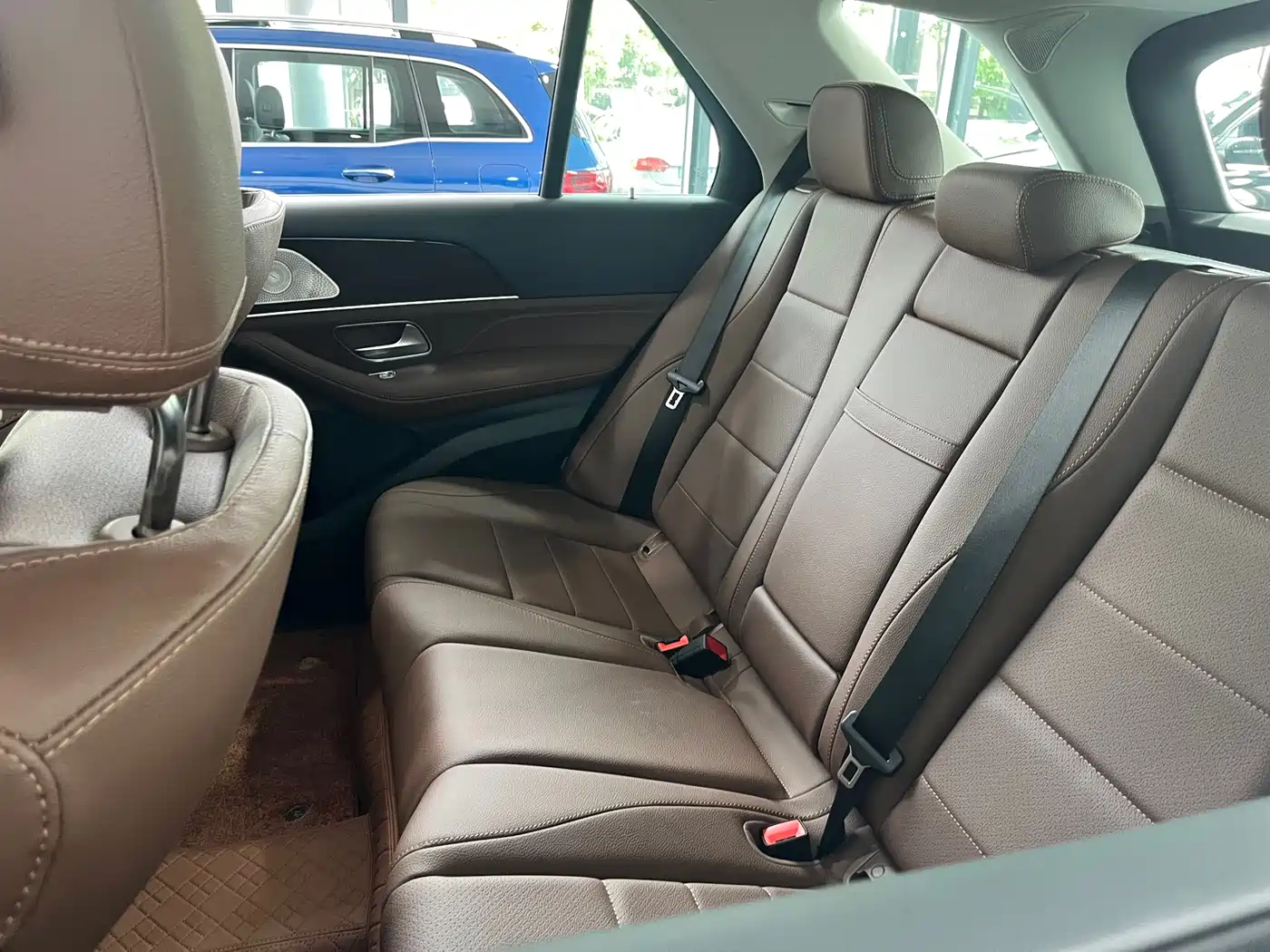 Mercedes-Benz GLE 2025 GLE 350 4MATIC Fashion фото 9