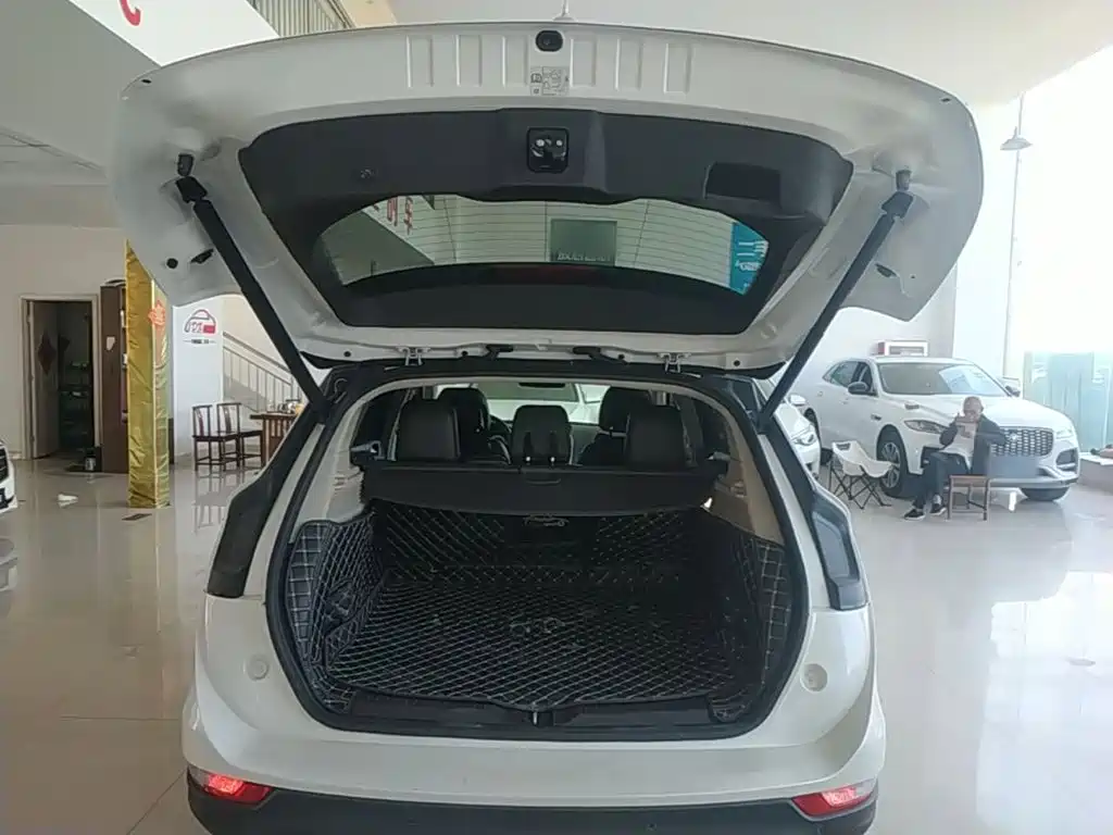 Photo 19 - Lincoln MKC