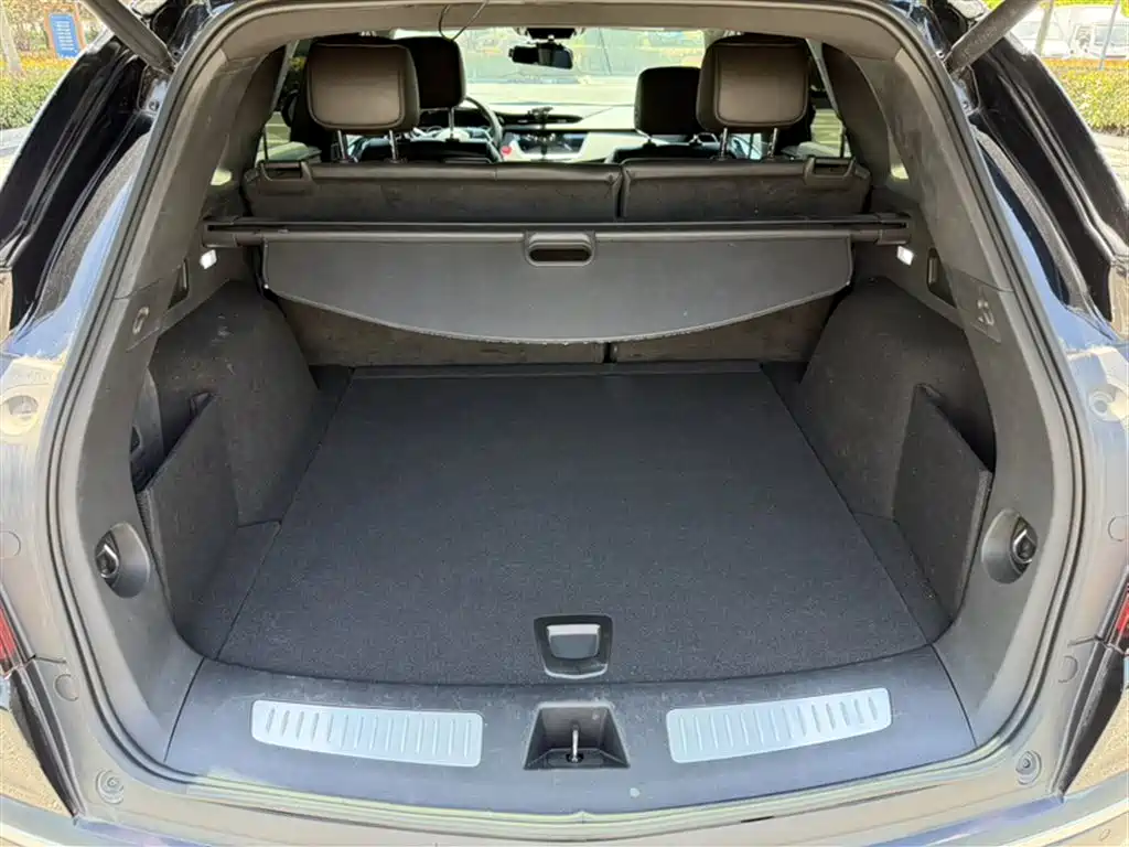 Cadillac XT5 2020 28T Luxury Model фото 9