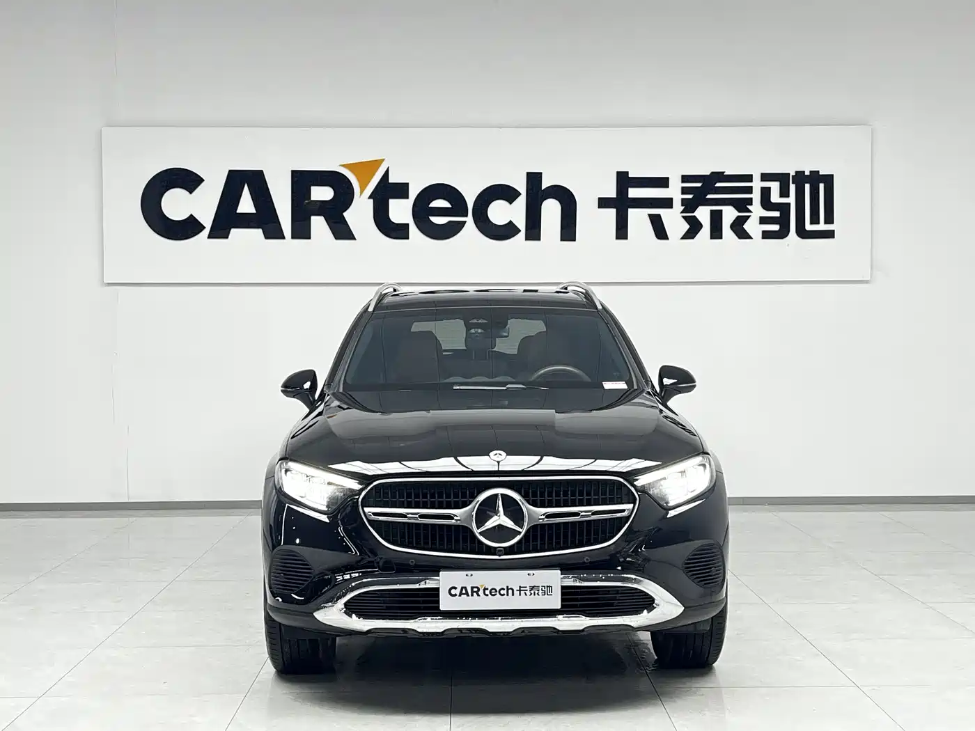Mercedes-Benz GLC 2024 GLC 260 L 4MATIC Dynamic 5-seater фото 2