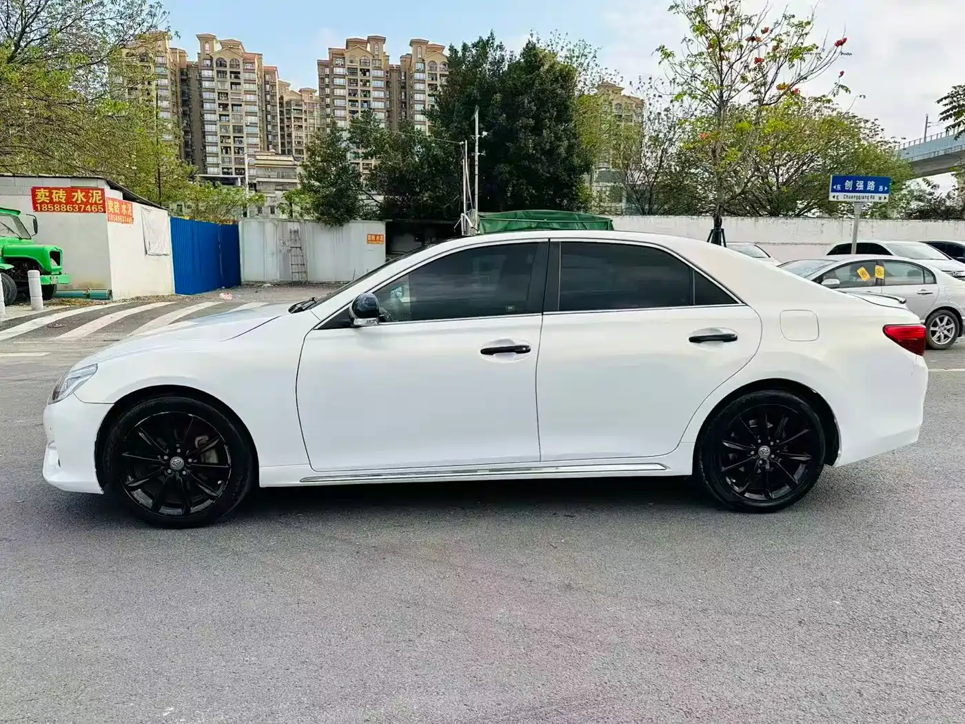 Toyota Reiz 2013 2.5V Premium Edition фото 5