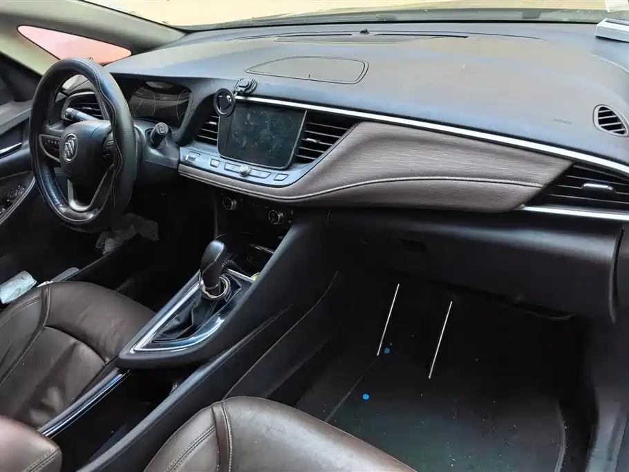 Buick GL6 2018 18T 6-Seater Luxury фото 12