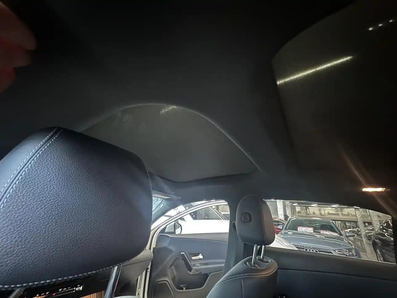 Mercedes-Benz A-Class 2022 A 180 L фото 11