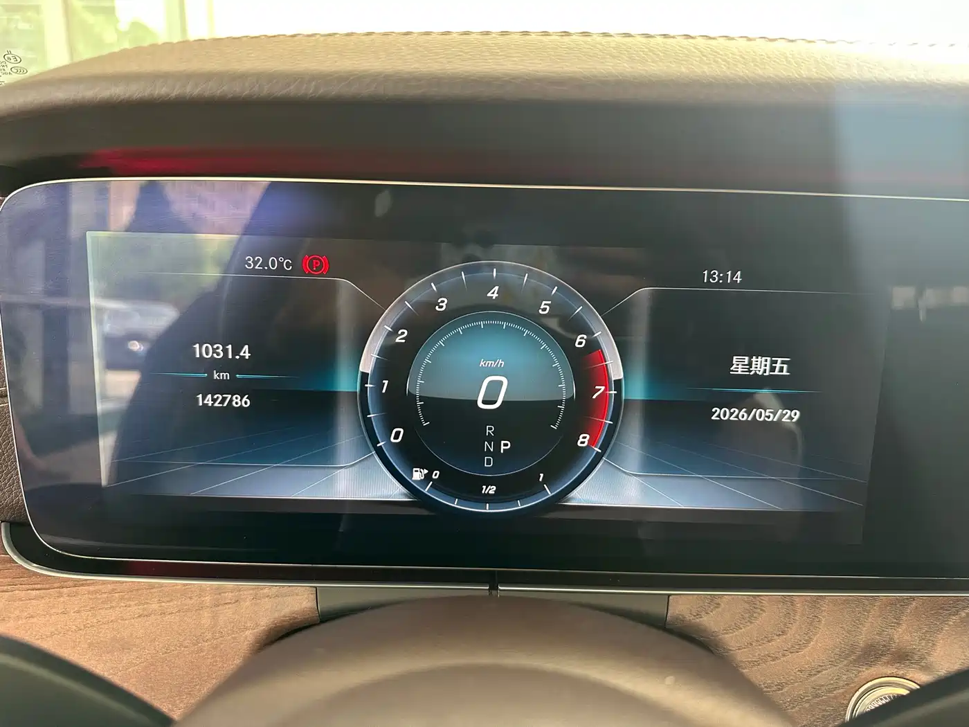Mercedes-Benz E-Class 2019 Facelift E 300 L Luxury фото 8