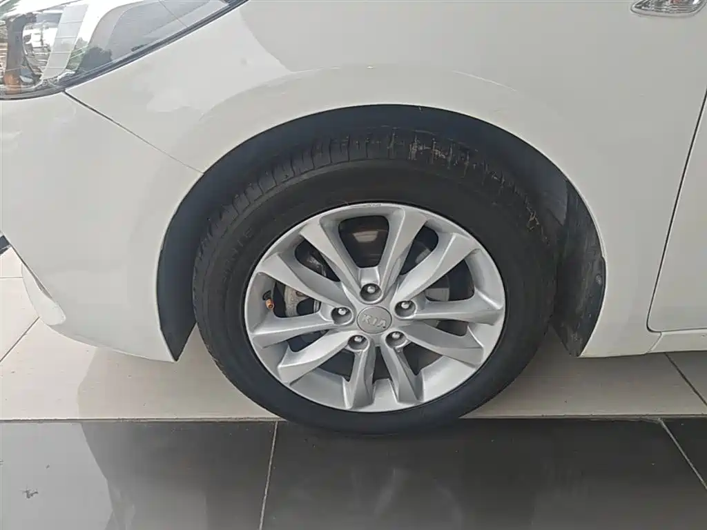 Kia K3 2016 1.6L Automatic GL фото 23