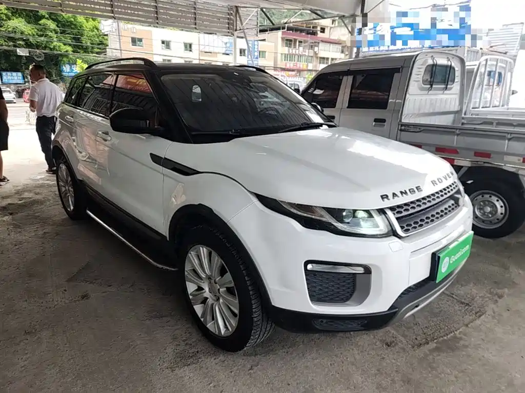 Land Rover Range Rover Evoque 2016 2.0T SE ZhiYao фото 4