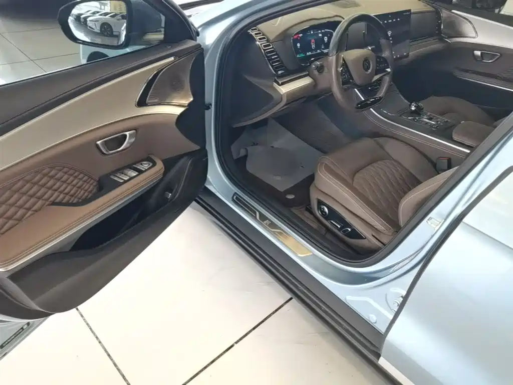 BYD Han 2023 EV Champion Edition 605KM FWD Premium фото 16