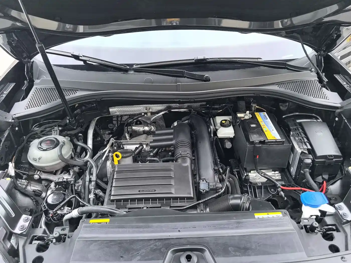 Volkswagen Tayron 2022 280TSI 2WD Luxury Smart Connect Edition фото 10