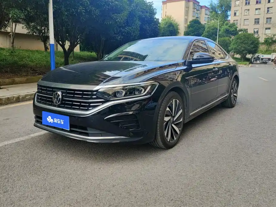 Volkswagen Passat 2022 380TSI Flagship Edition