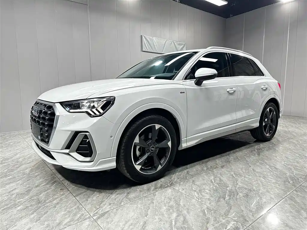 Audi Q3 2022 35 TFSI Fashion Dynamic фото 8