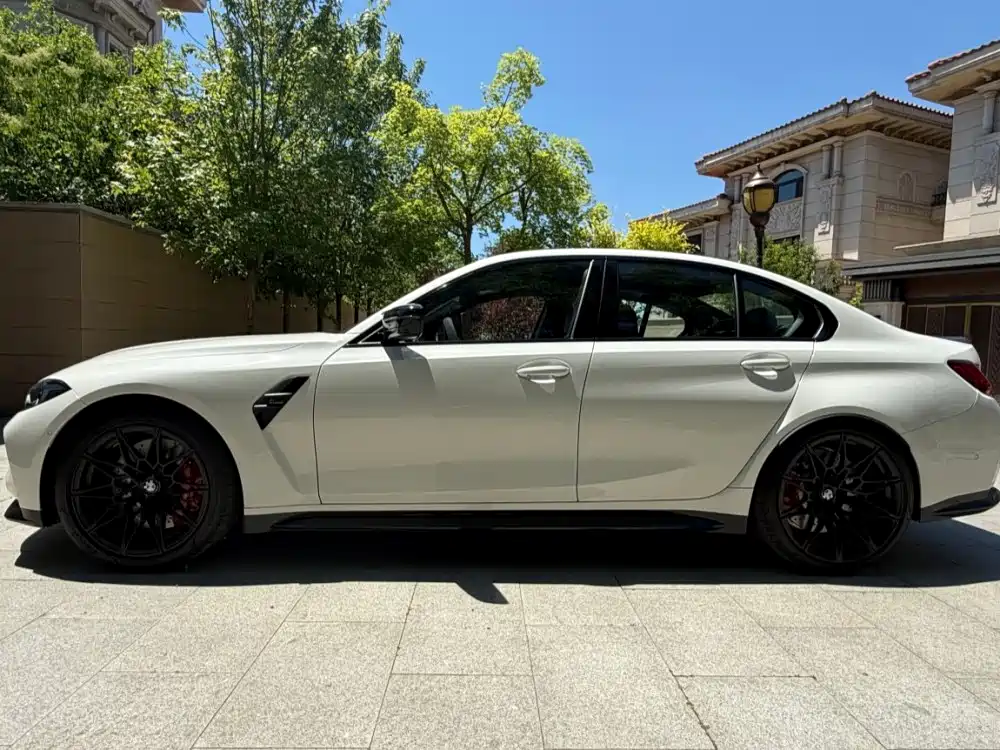 BMW M3 2023 M3 Sedan M xDrive Thunder Edition фото 8