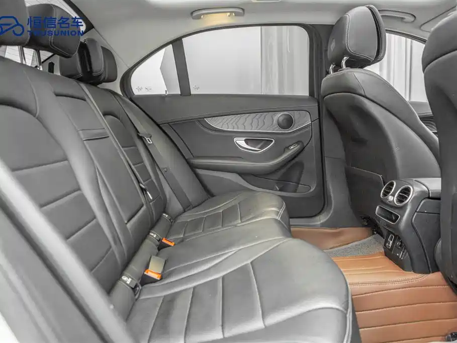 Mercedes-Benz C-Class 2020 Facelift C 260 L Sport фото 16