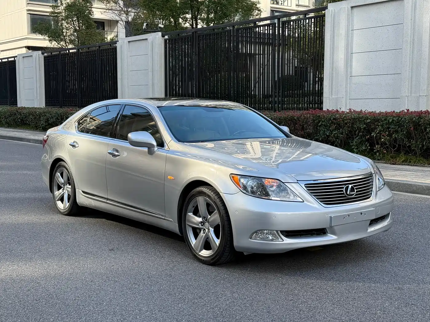 Lexus LS 2007 2006 460L