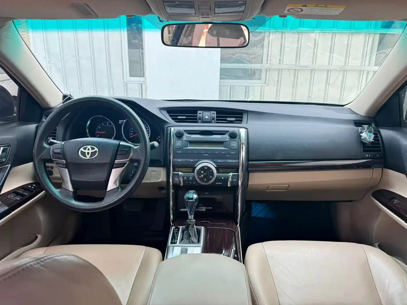 Toyota Reiz 2010 2.5V Style Elite Edition фото 8