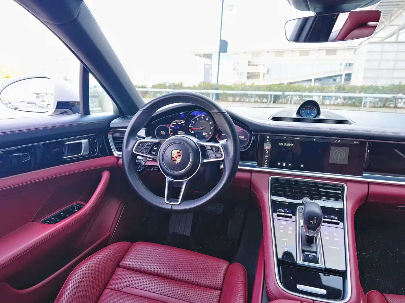 Porsche Panamera 2017 Panamera 3.0T фото 8