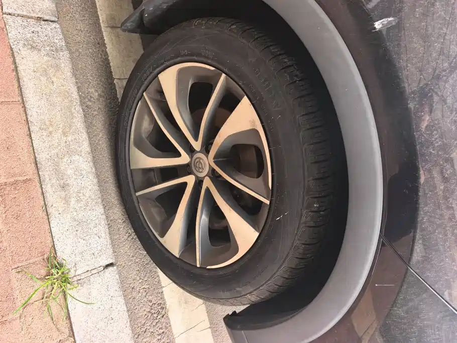 Zhonghua V7 2019 2018 280T DCT Premium 5-seater