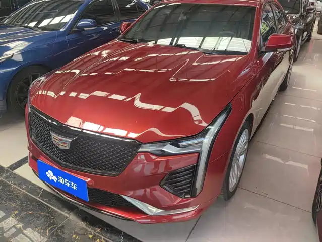 Cadillac CT4 2021