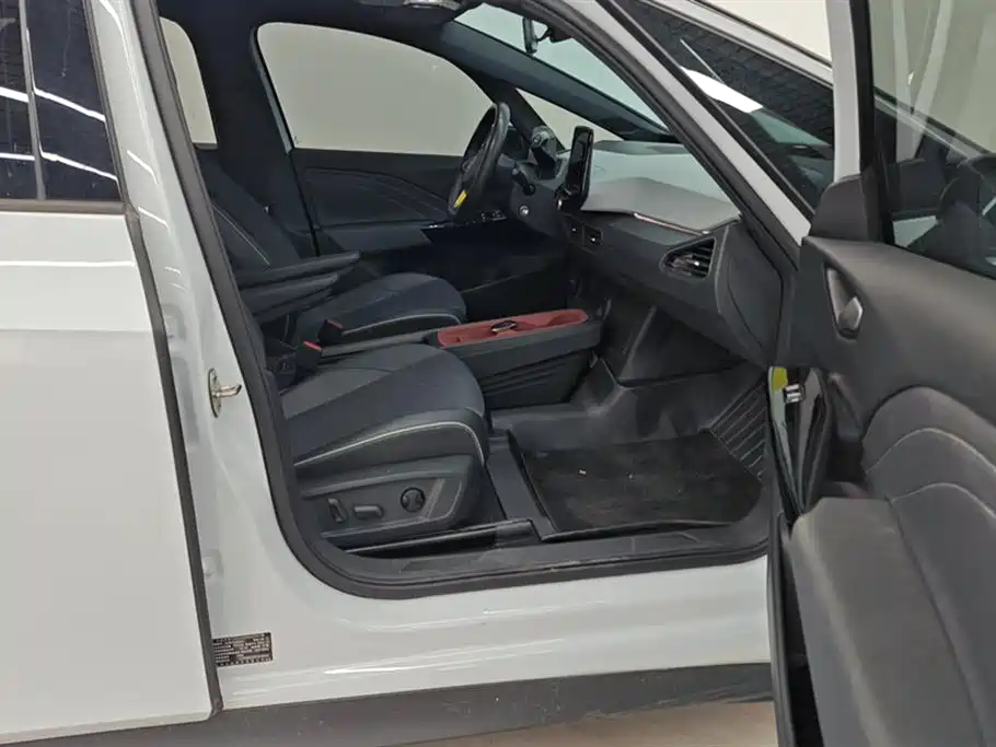Volkswagen ID.3 2023 Upgraded Pure Intelligence Edition фото 8