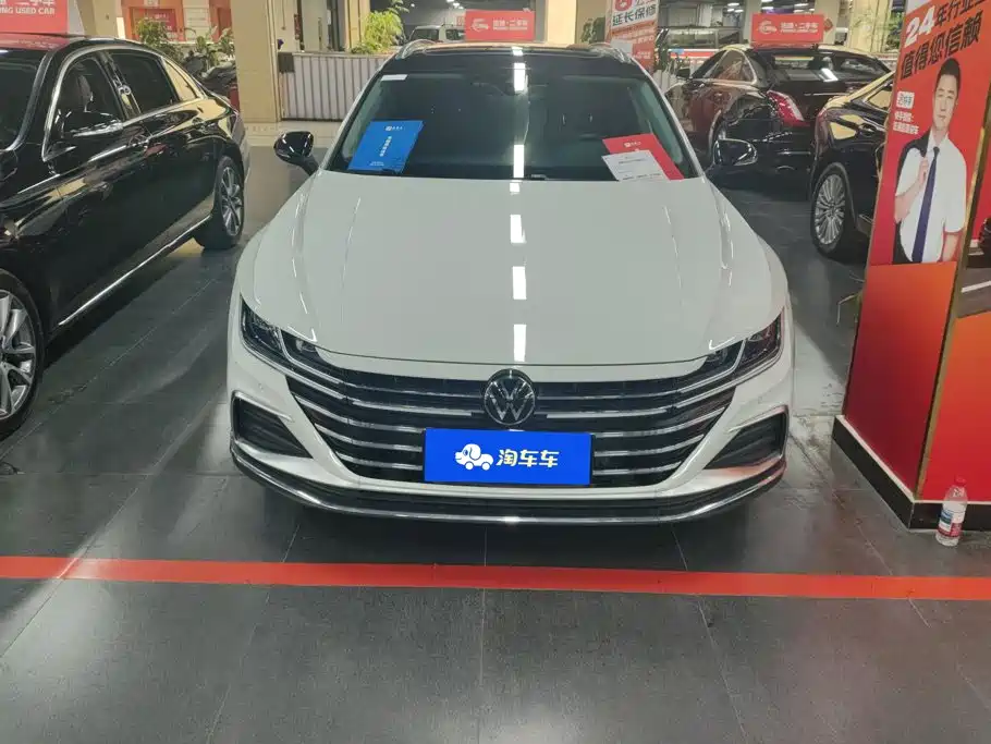 Volkswagen FAW-Volkswagen CC 2024 2023 Shooting Brake 380TSI Hunter's Heart Edition