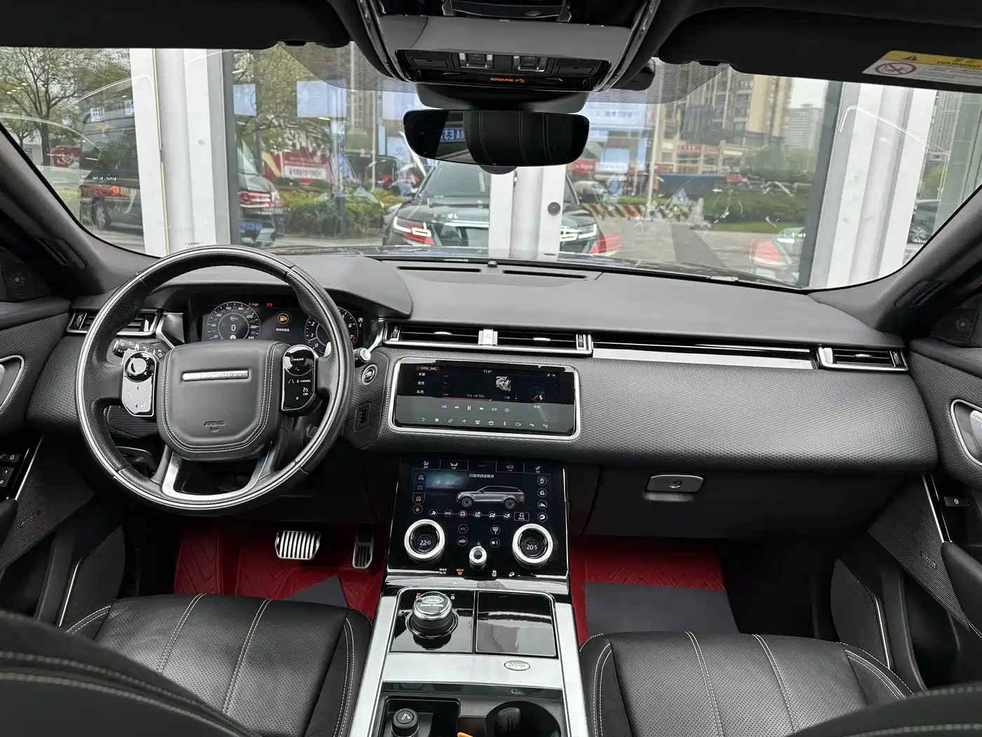 Land Rover Range Rover Velar 2018 P380 R-DYNAMIC SE фото 10