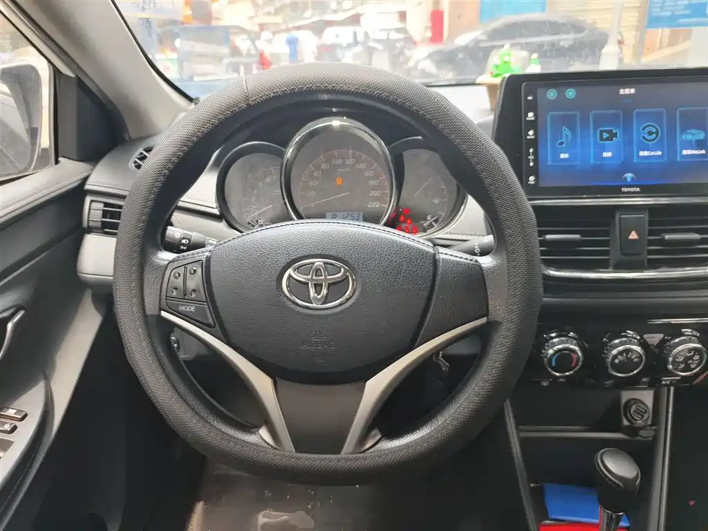 Toyota Vios 2021 1.5L CVT Chuangxing Edition фото 3