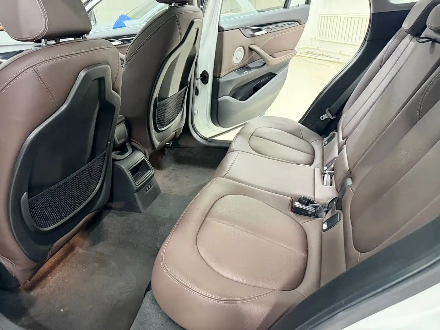 BMW X1 2022 sDrive20Li Fashion фото 16