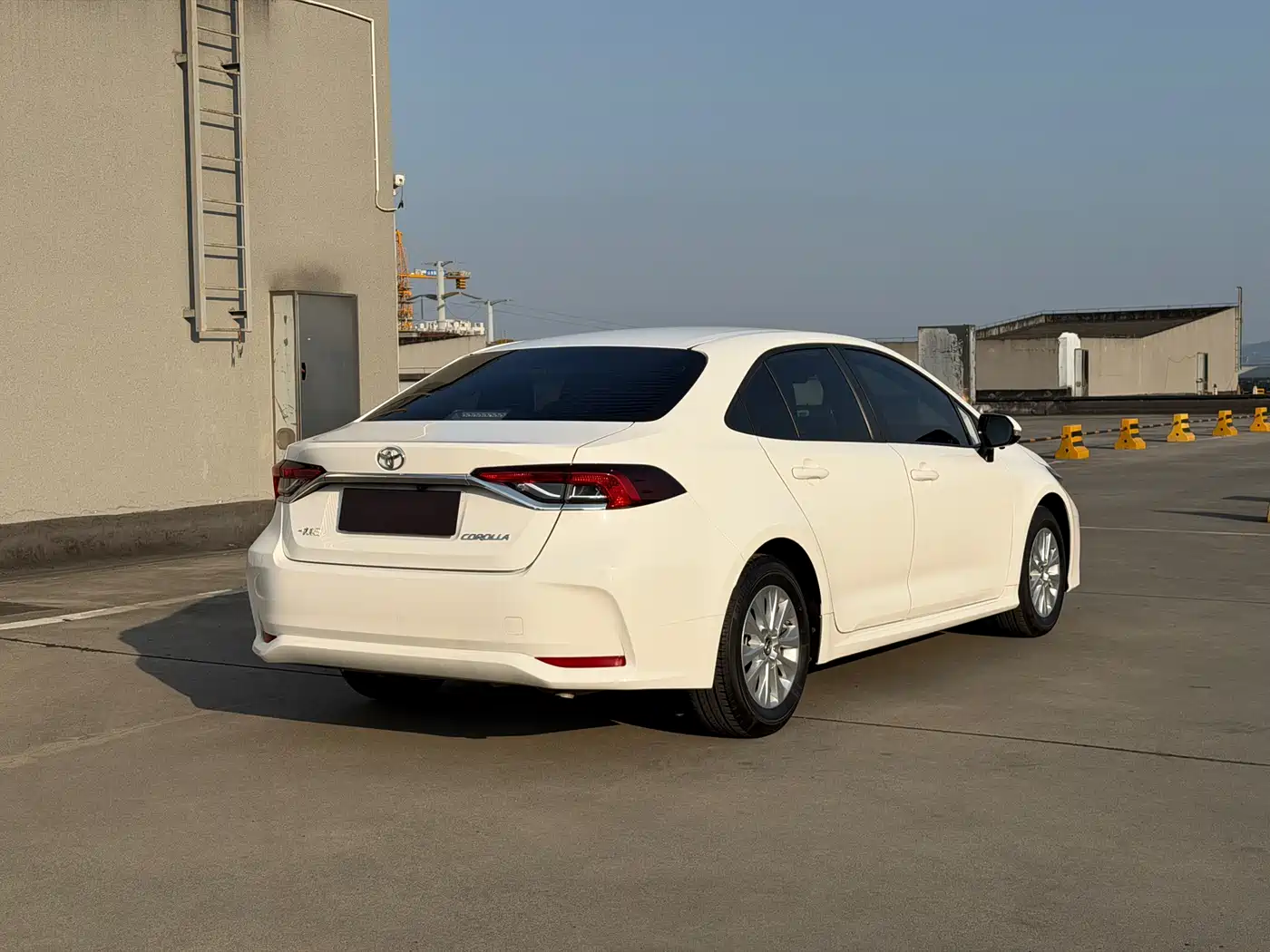 Toyota Corolla 2021 TNGA 1.5L CVT Pioneer Edition фото 5