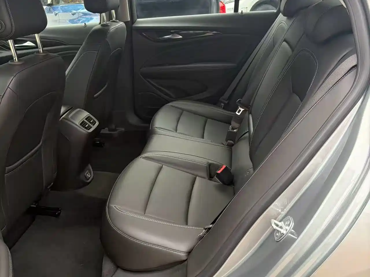 Buick Regal 2024 25T Ultra Comfort Edition фото 8