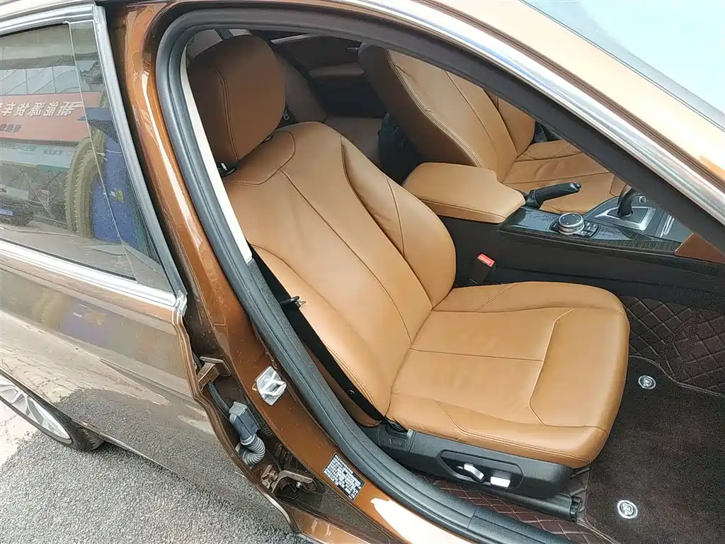 BMW 3 Series 2016 320Li Luxury Design Package фото 25