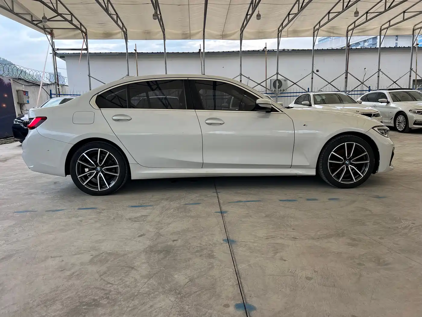 BMW 3 Series 2022 320Li M Sport Package фото 15