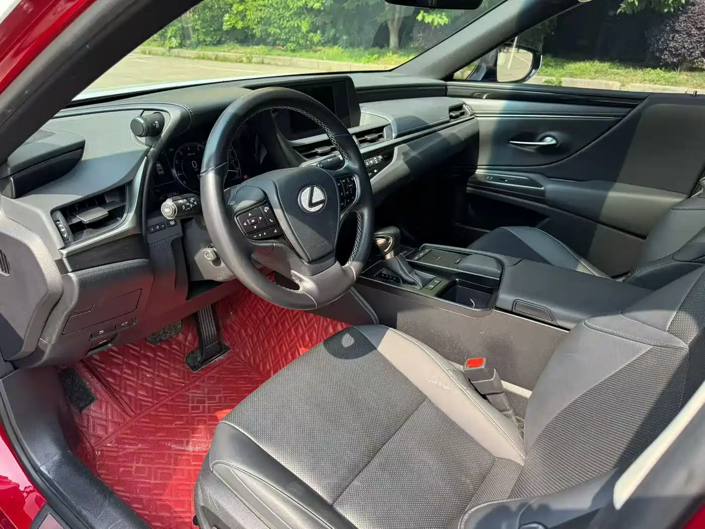 Lexus ES 2020 200 Excellence фото 3