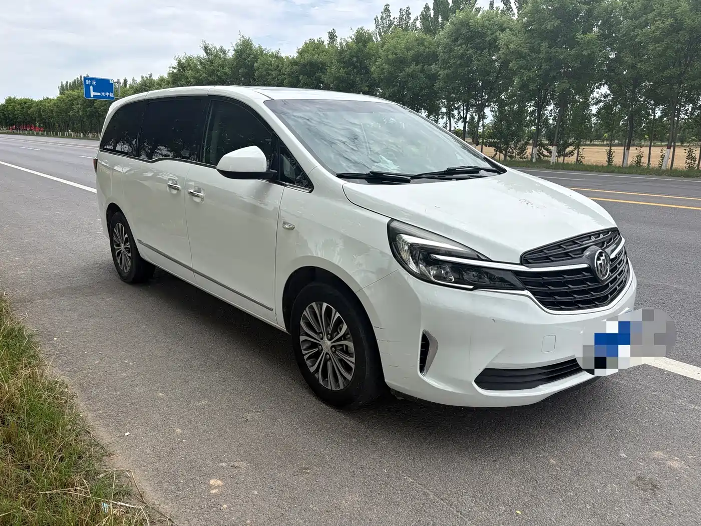 Buick GL8 2021 Land Business Class 652T Luxury фото 5