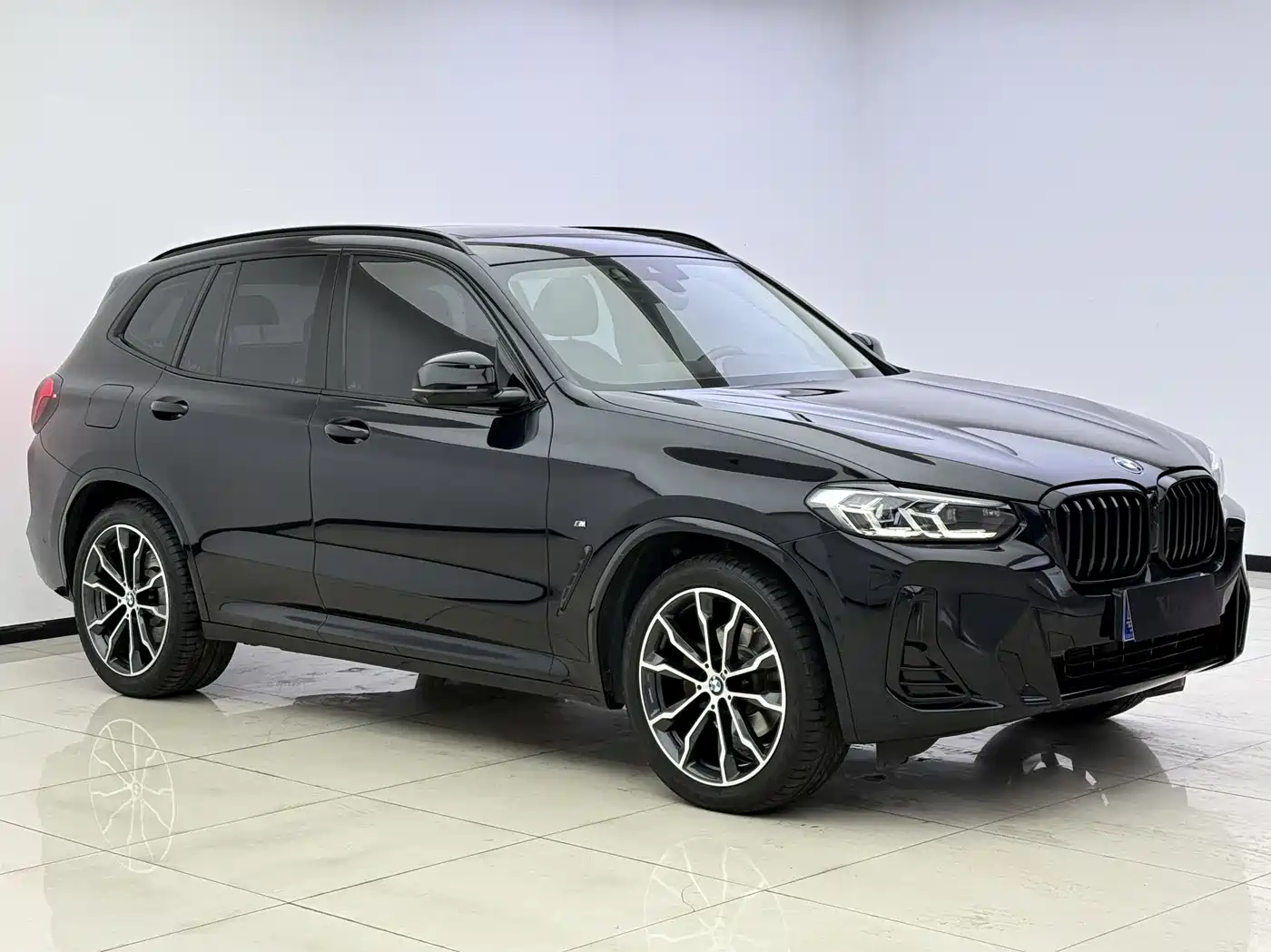 BMW X3 2022 xDrive30i Leading M Night Package фото 3
