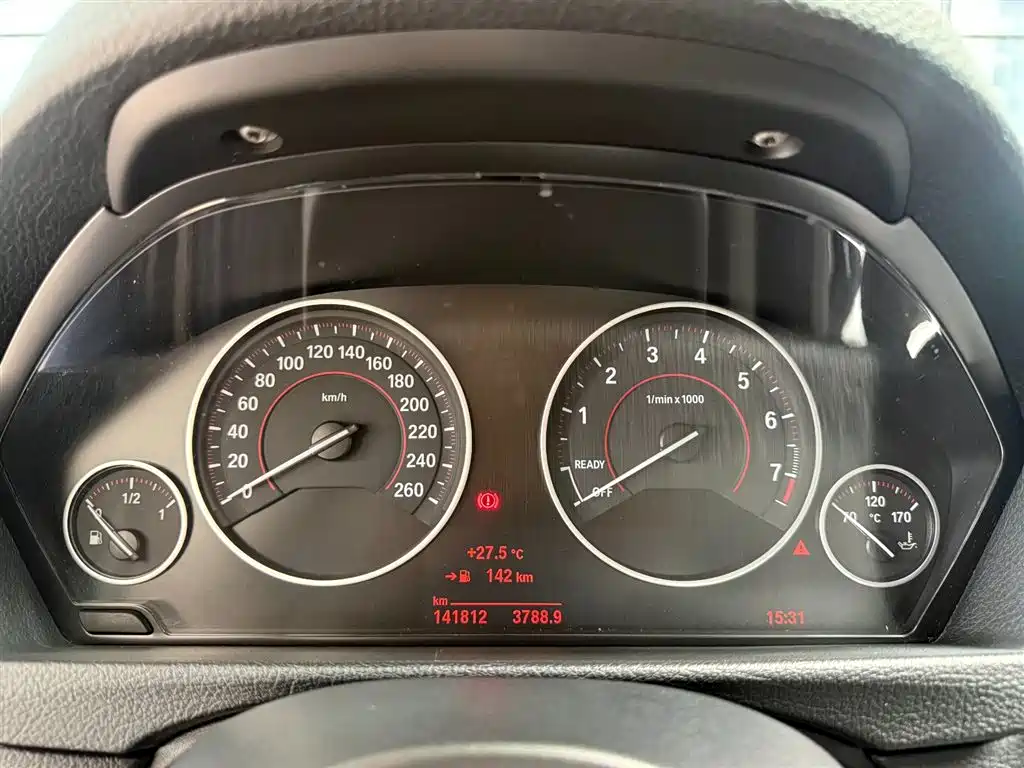 BMW 3 Series 2017 330Li M Sport фото 6