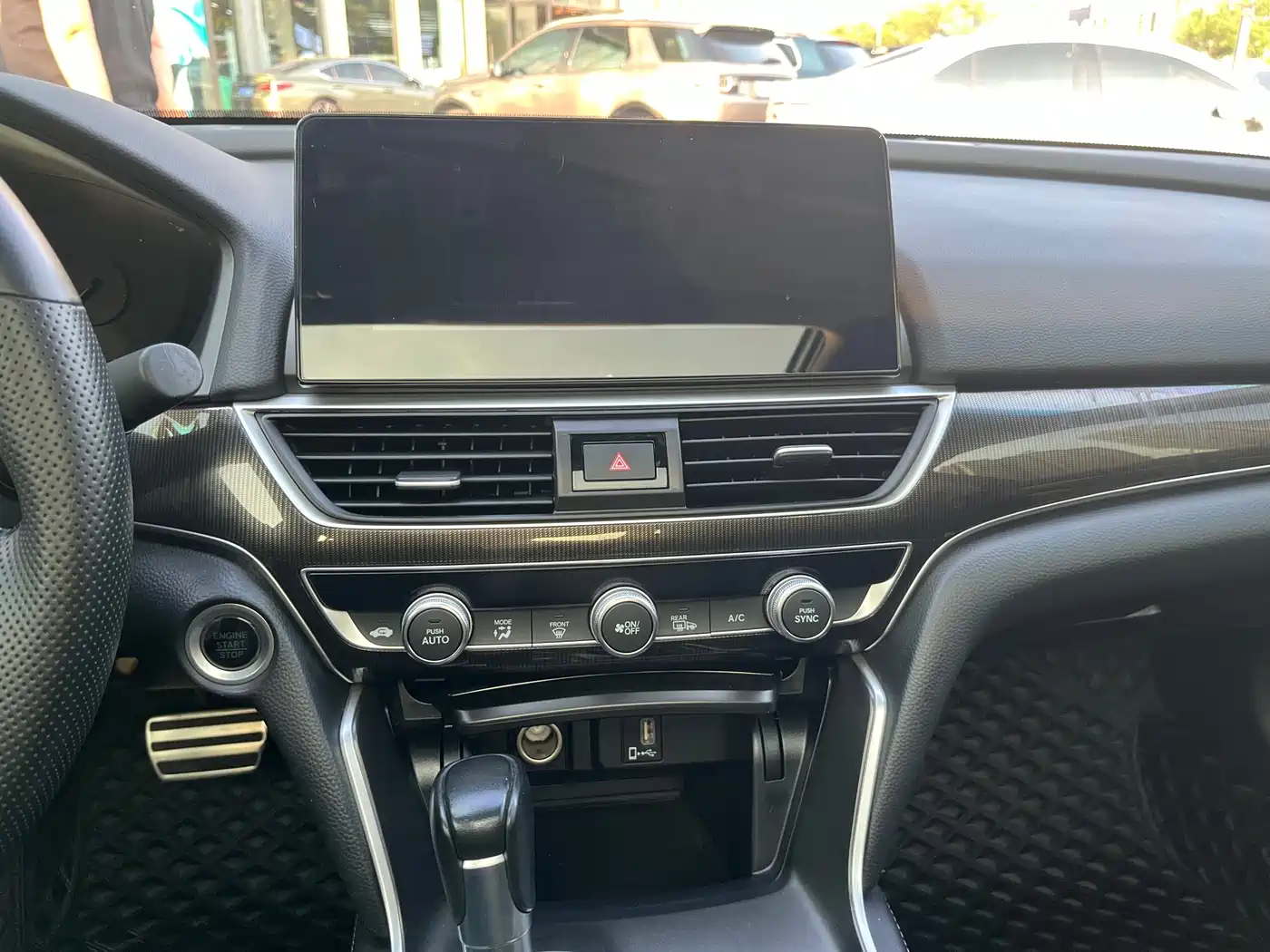 BMW 3 Series 2022 Facelift 325i M Sport Shadow Edition фото 15