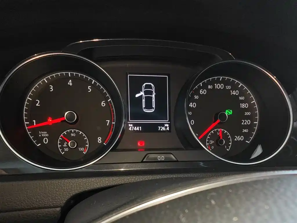 Volkswagen Golf 2018 230TSI Automatic Comfort фото 12