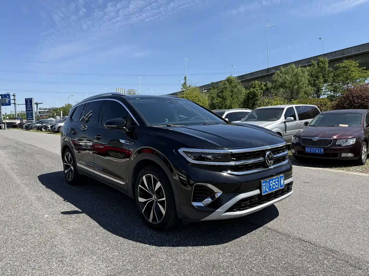 Volkswagen Talagon 2022 530TSI 4WD Flagship Victory Pro Edition 6-seater фото 3
