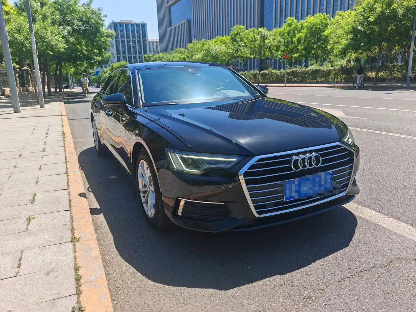 Audi A6L 2021 40 TFSI Luxury Elegance фото 3
