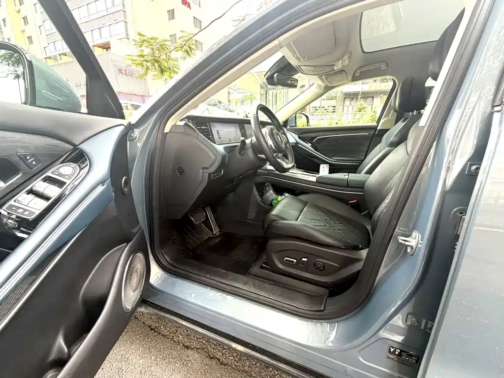 Voyah Auto VOYAH FREE 2021 2021 AWD Standard Extended Range Edition