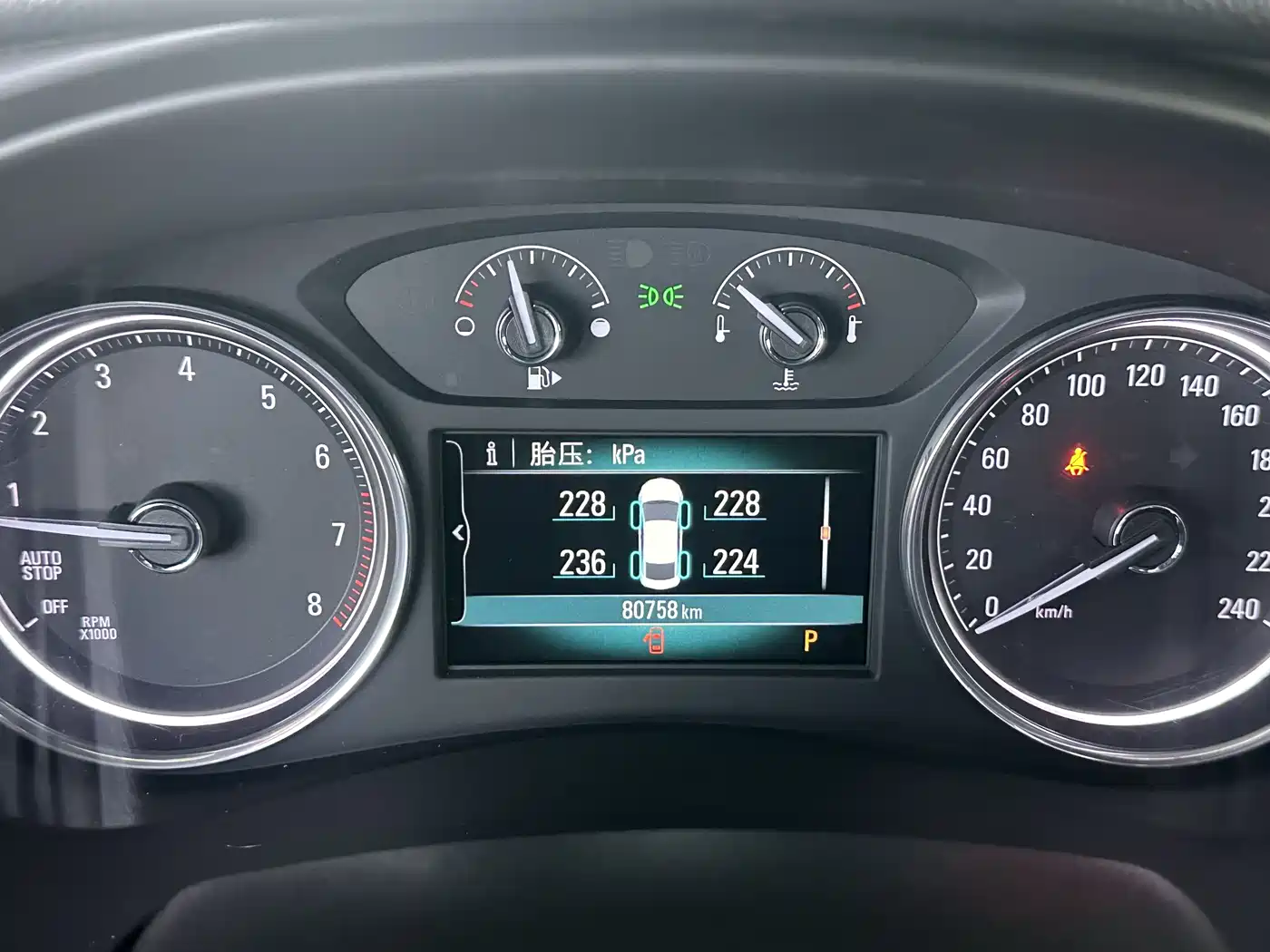 Buick LaCrosse 2016 20T Elite Type фото 16